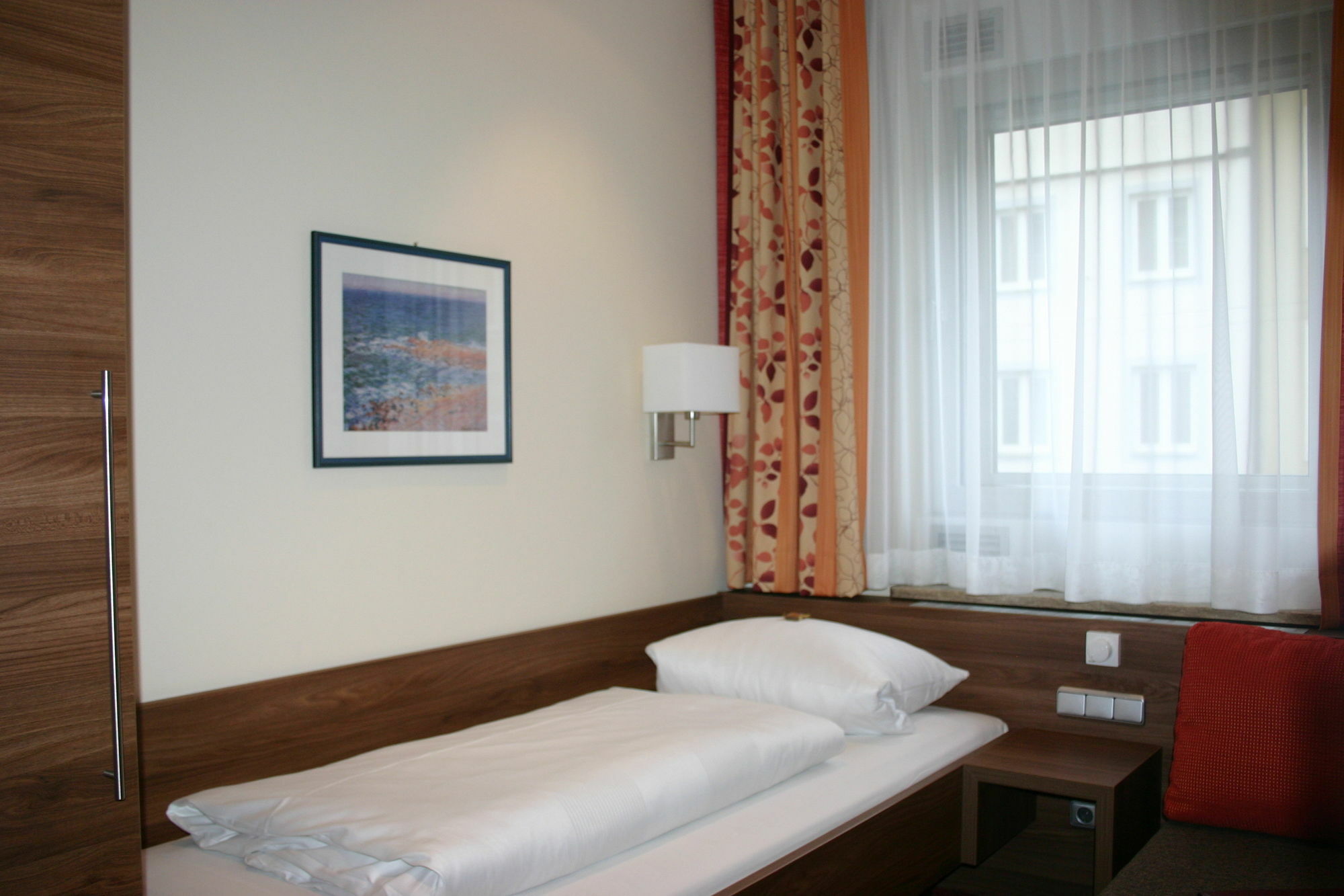 Hotel Hauser An Der Universität München